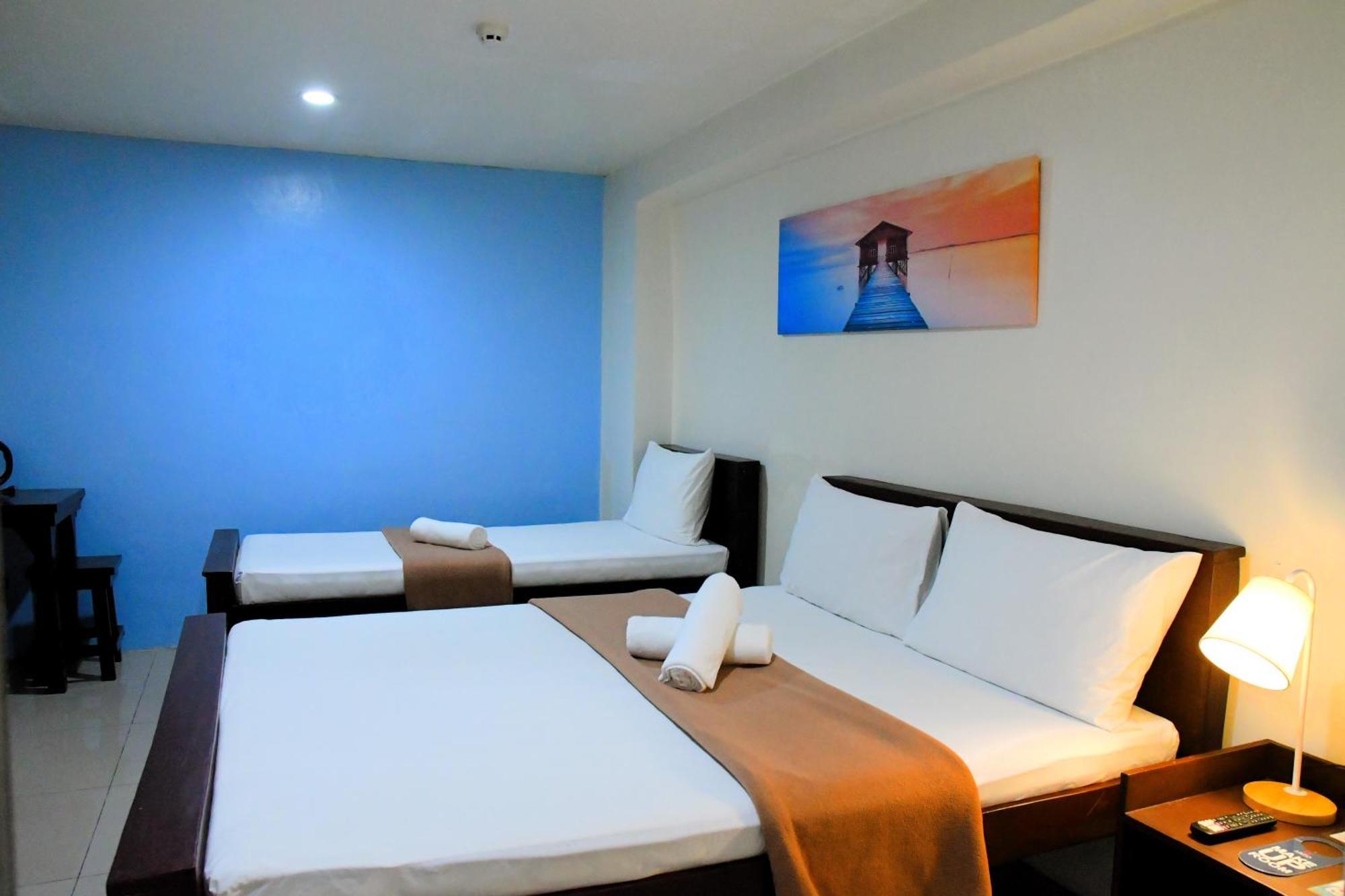 Arzo Hotel Makati Makati City Eksteriør bilde