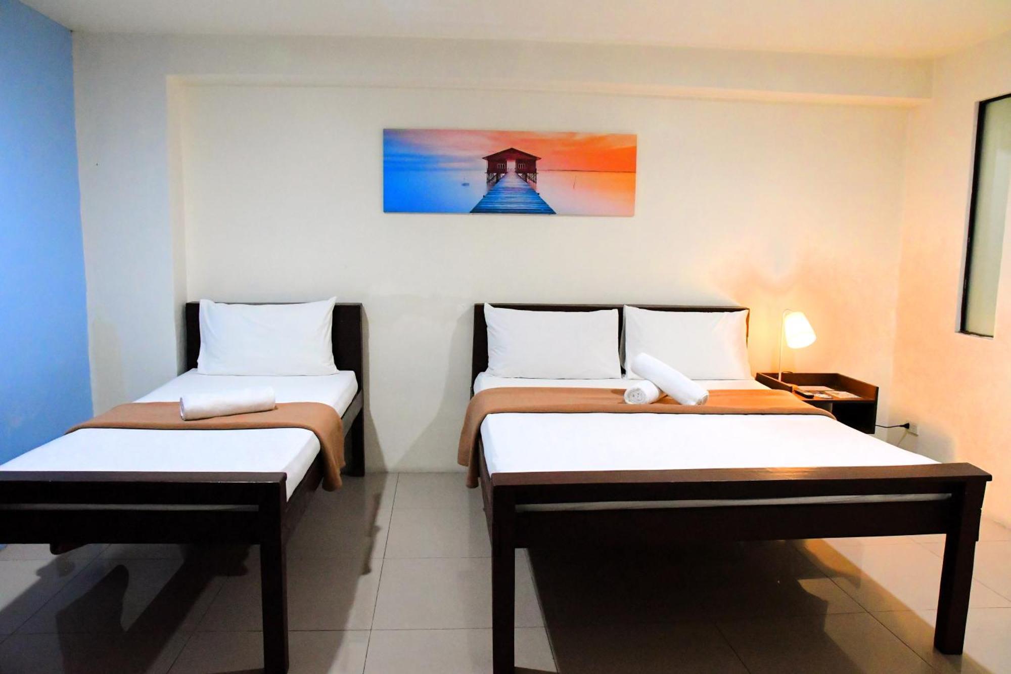 Arzo Hotel Makati Makati City Eksteriør bilde