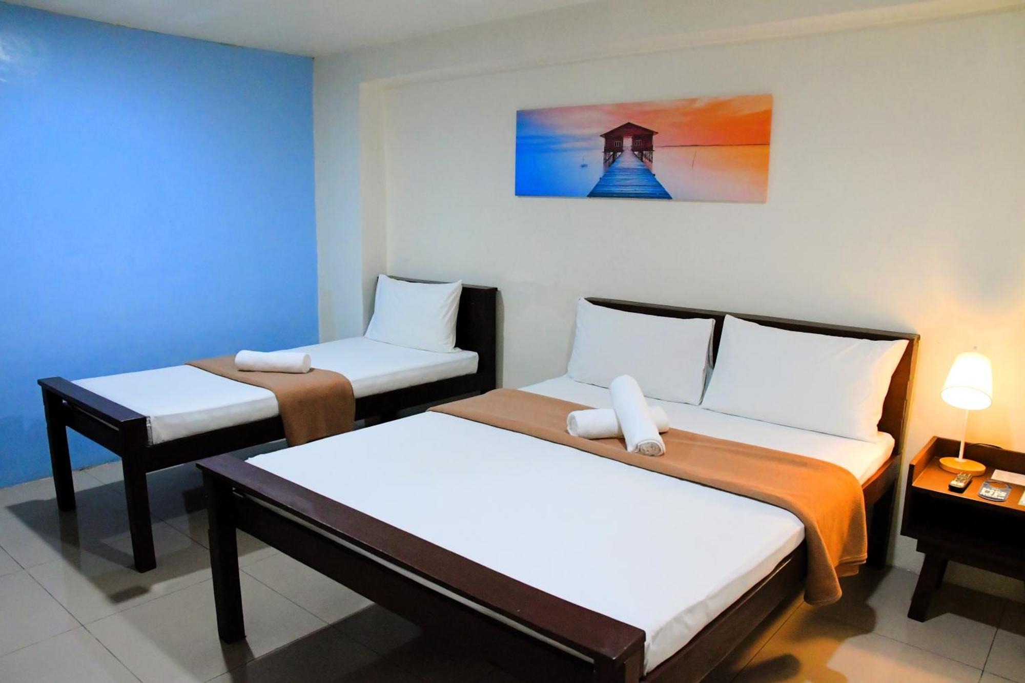 Arzo Hotel Makati Makati City Eksteriør bilde