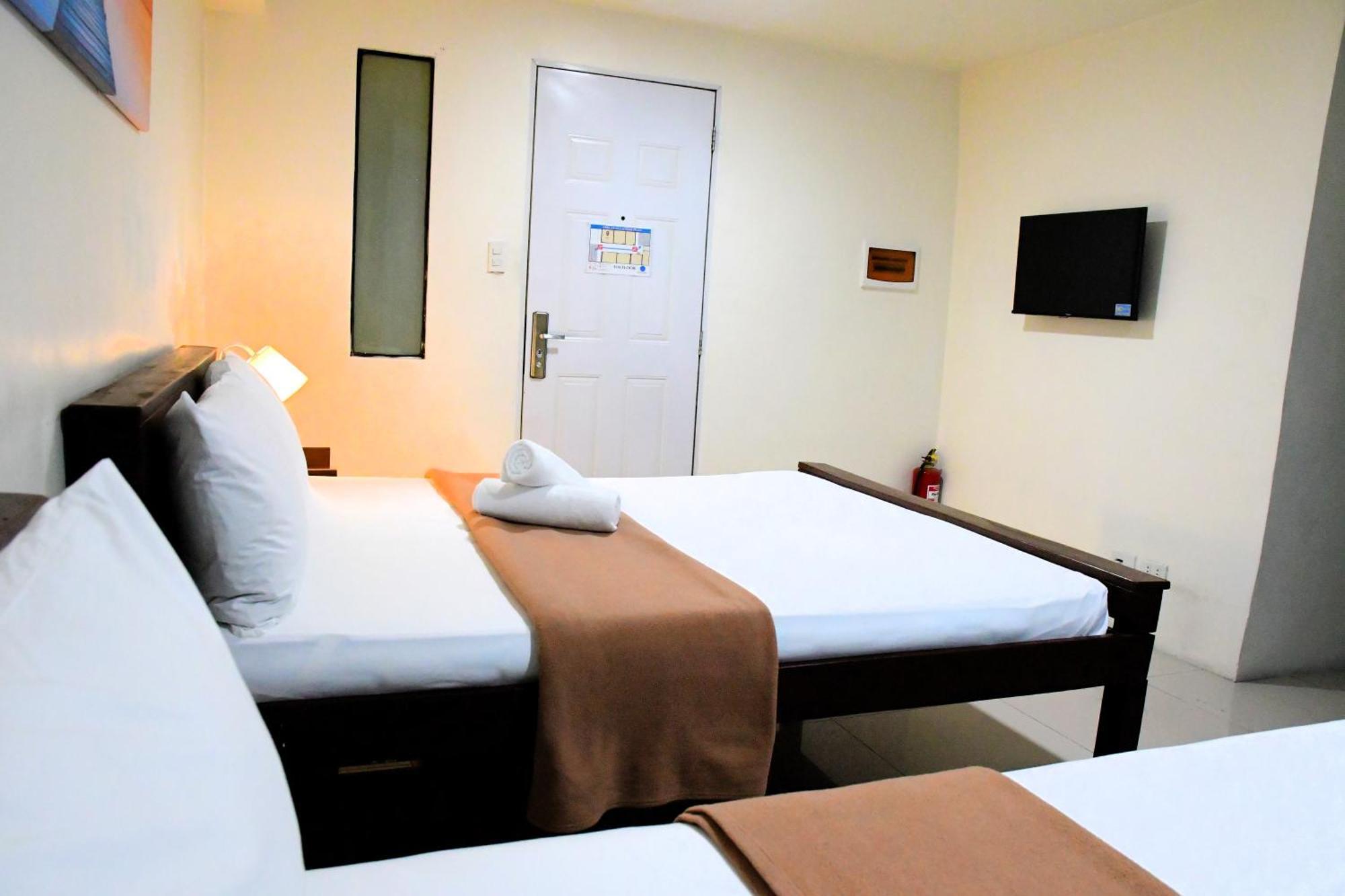 Arzo Hotel Makati Makati City Eksteriør bilde