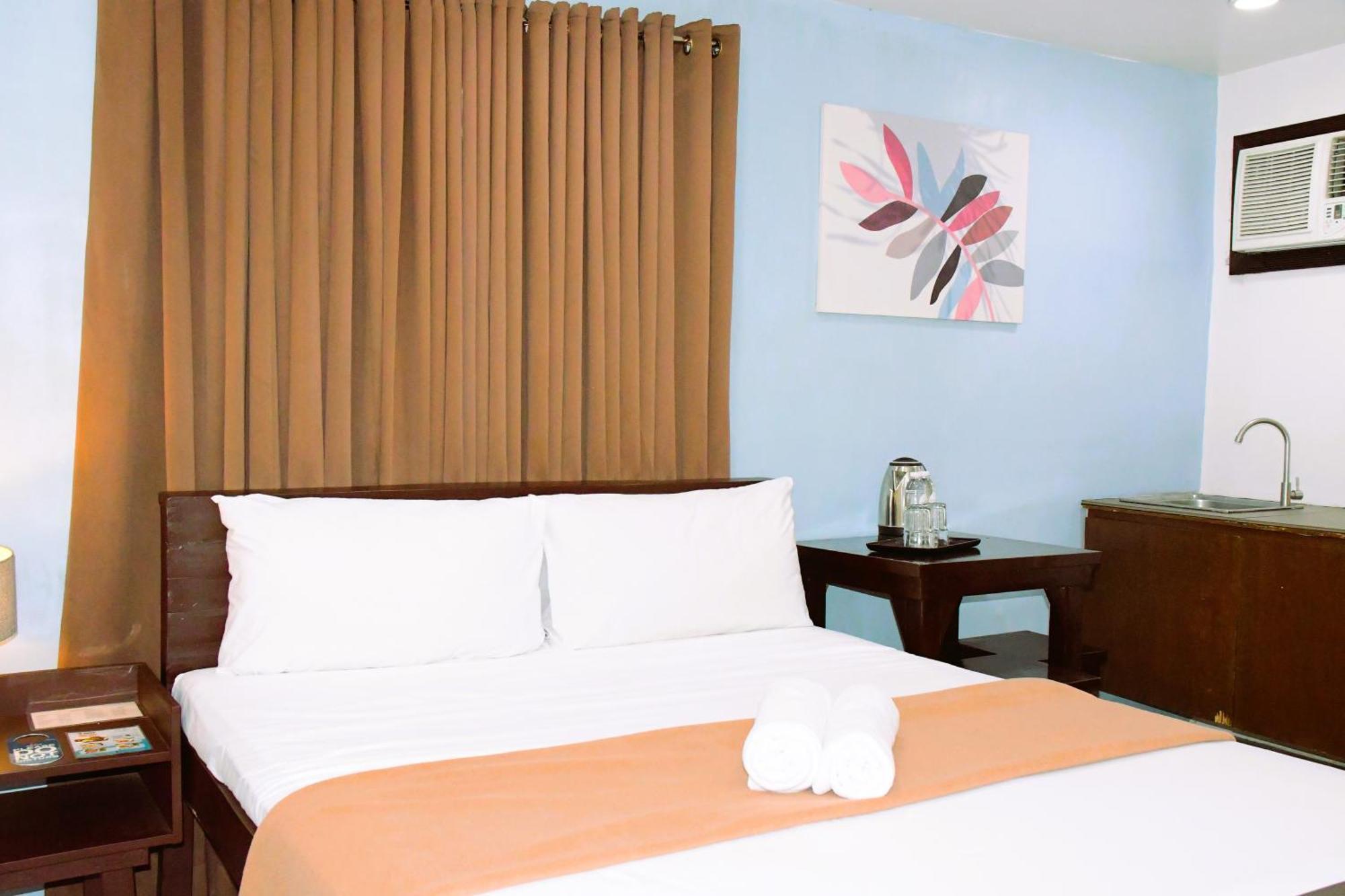 Arzo Hotel Makati Makati City Eksteriør bilde